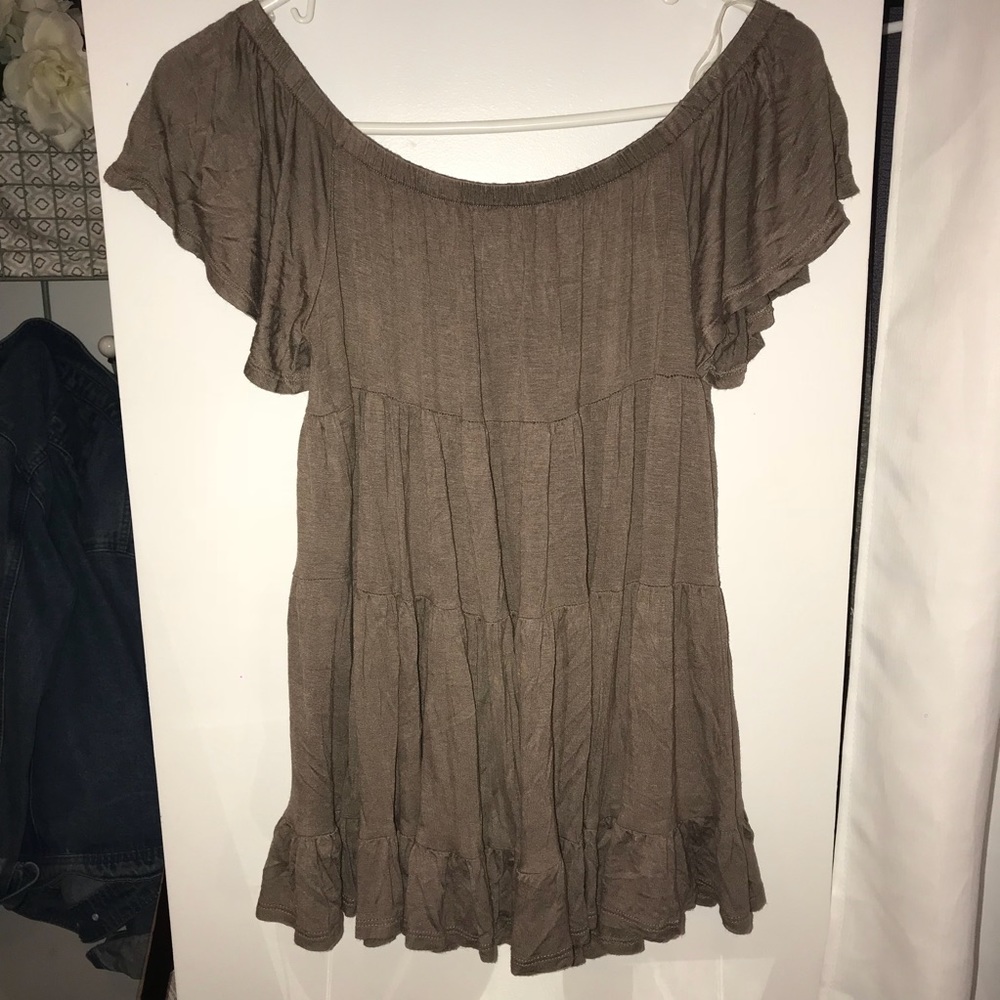 Altar’d State off shoulder top